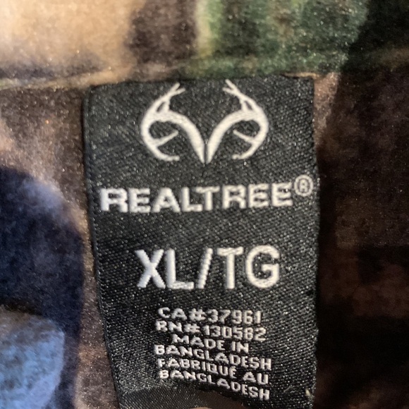 Realteee Camouflage Fleece - Picture 3 of 3